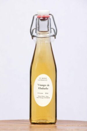 Vinaigre de rhubarbe